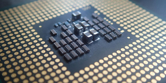 Уязвимость системы безопасности микропроцессоров Intel